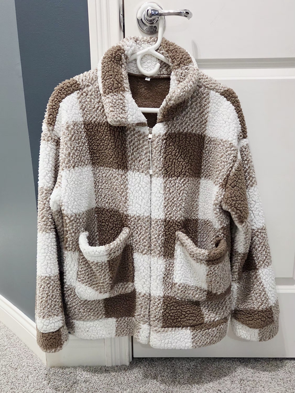 Cozy Sherpa Zip Jacket in Cream & Brown Check
